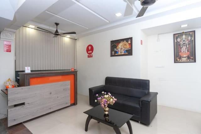 Famous Residency Otel Tiruchirappalli Dış mekan fotoğraf